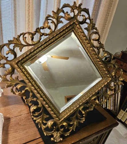 Ornate gold cast iron easel - gold,